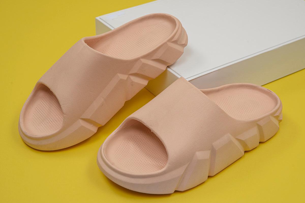 Pantuflas de Nube Cómodas e Antideslizantes